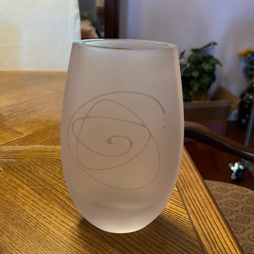 Penelope Wuir Vase